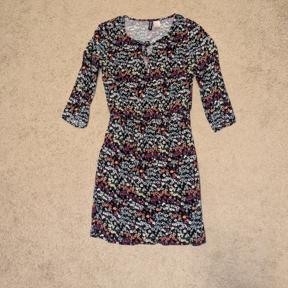 H&M Multicolor Floral Long Sleeve Dress